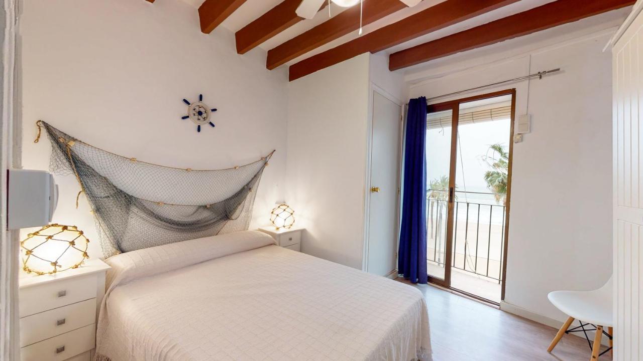 Apartamento En Primera Linea De Playa De Вильяхойоса Экстерьер фото